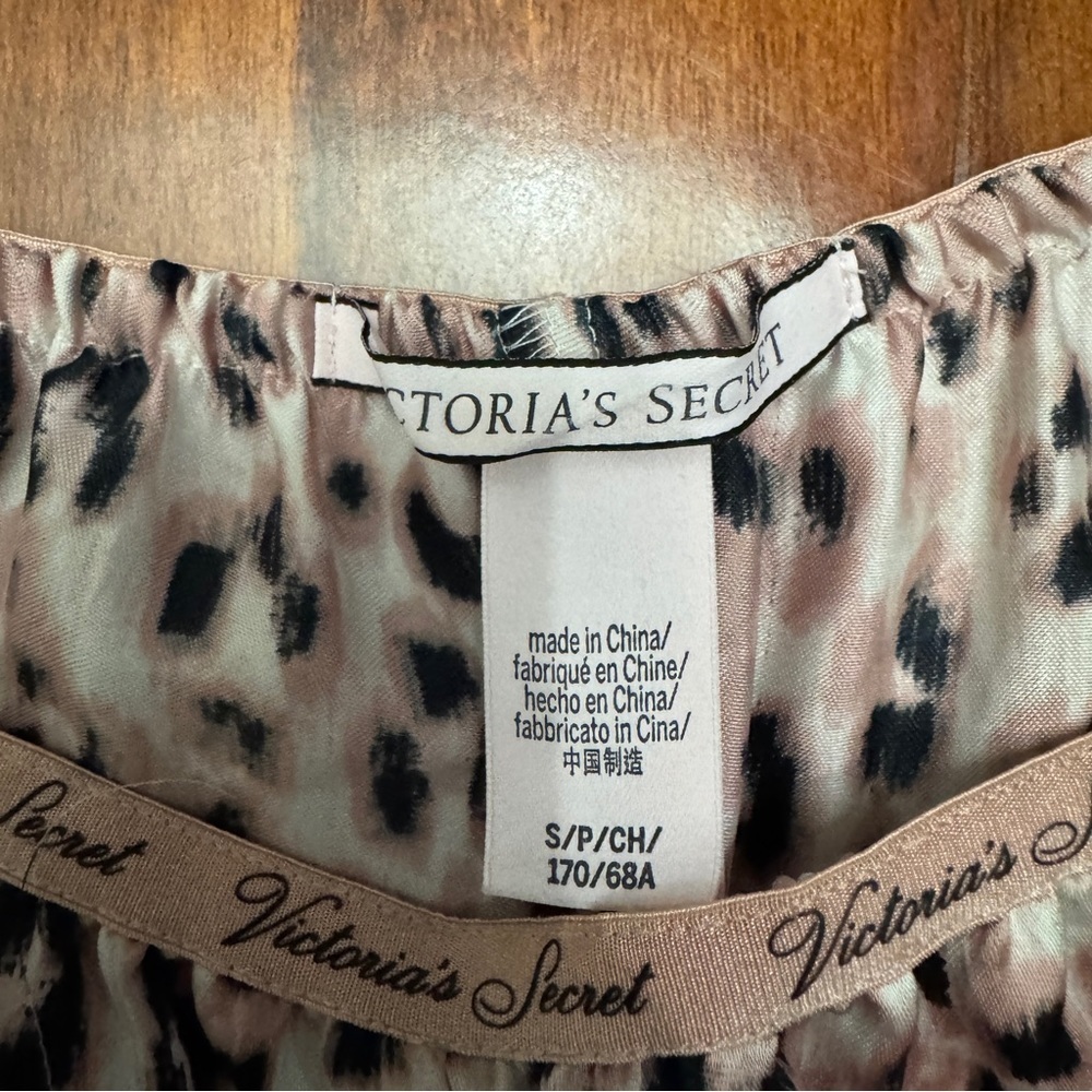 Victoria Secret Vintage Underwear Shorts Silk Leopard Size Small - Picture 4 of 9